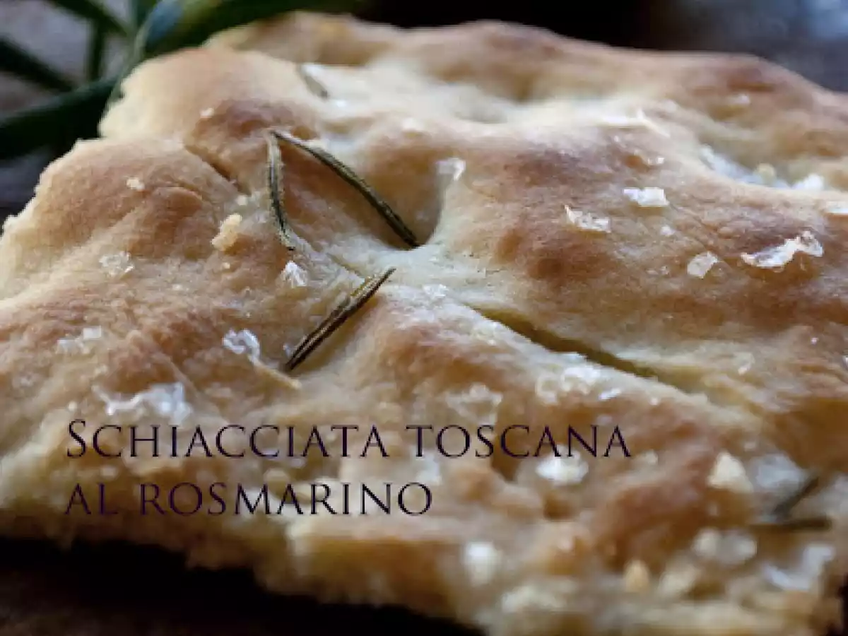 Schiacciata toscana al rosmarino - foto 3