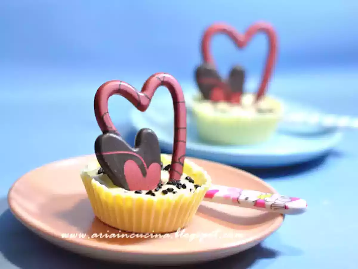 Scrigni di cioccolato bianco ripieni di crema al mascarpone e caffè - foto 3