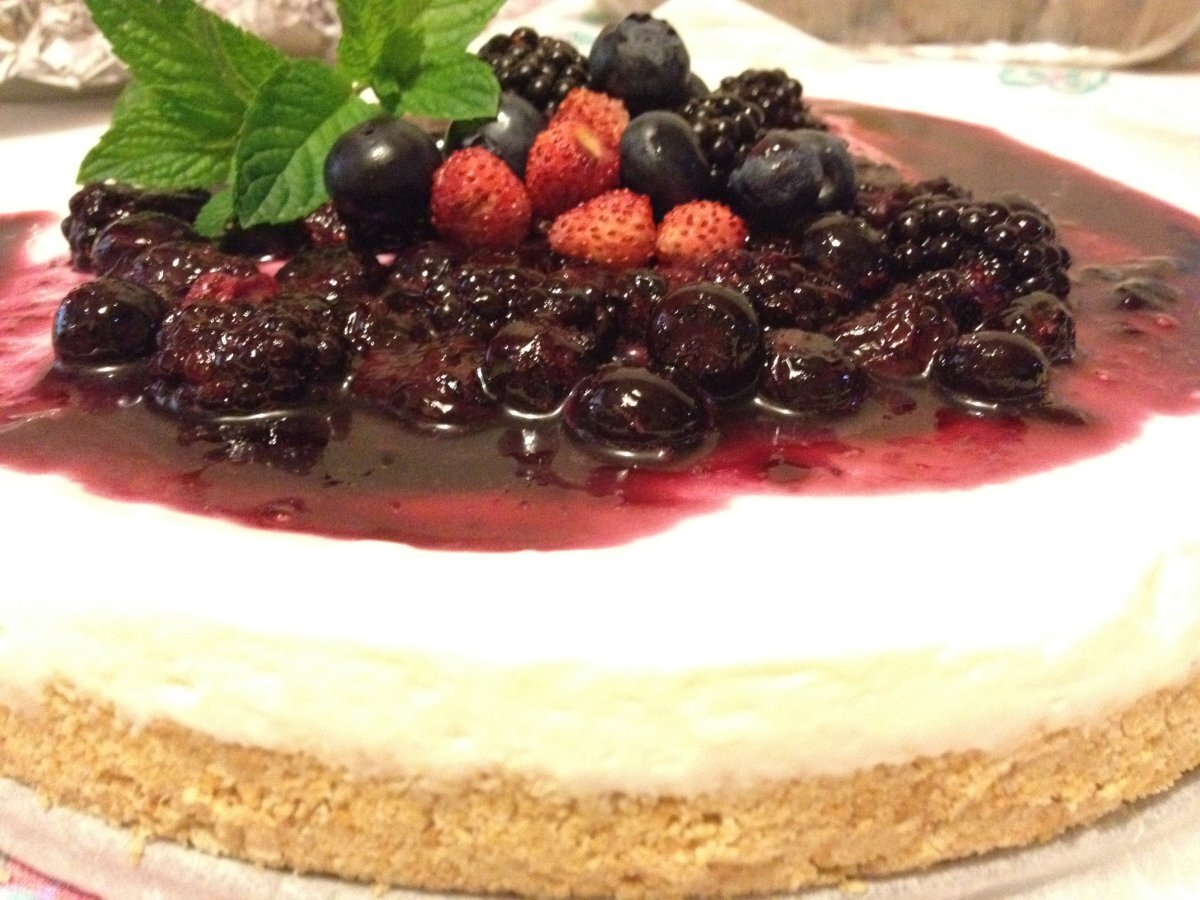 SEMIFREDDO AI FRUTTI DI BOSCO