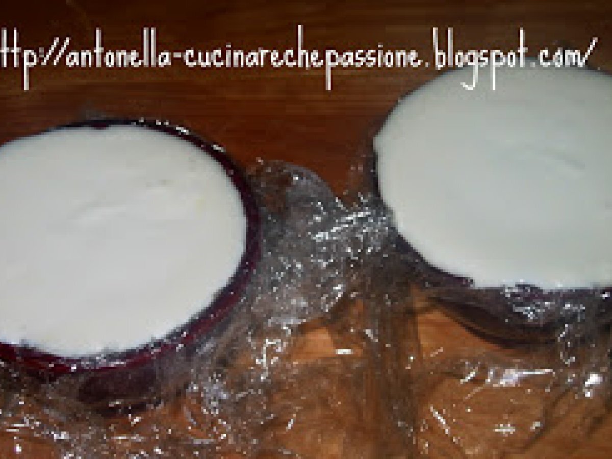 Semifreddo al kefir, ricotta e fragole - foto 5