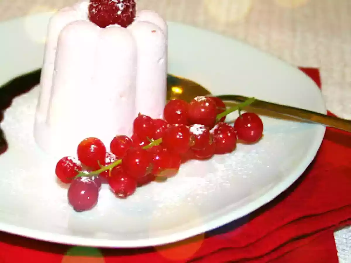Semifreddo al lampone e ribes