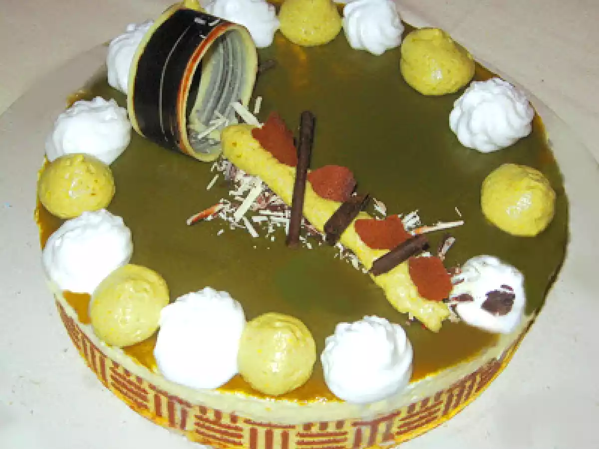 Semifreddo alla Vaniglia del Madagascar con cuore al pistacchio di Bronte - foto 2