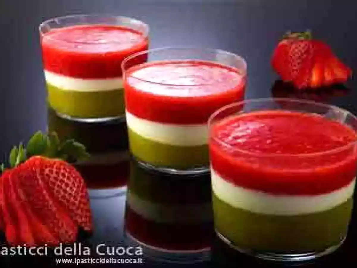 Semifreddo tricolore