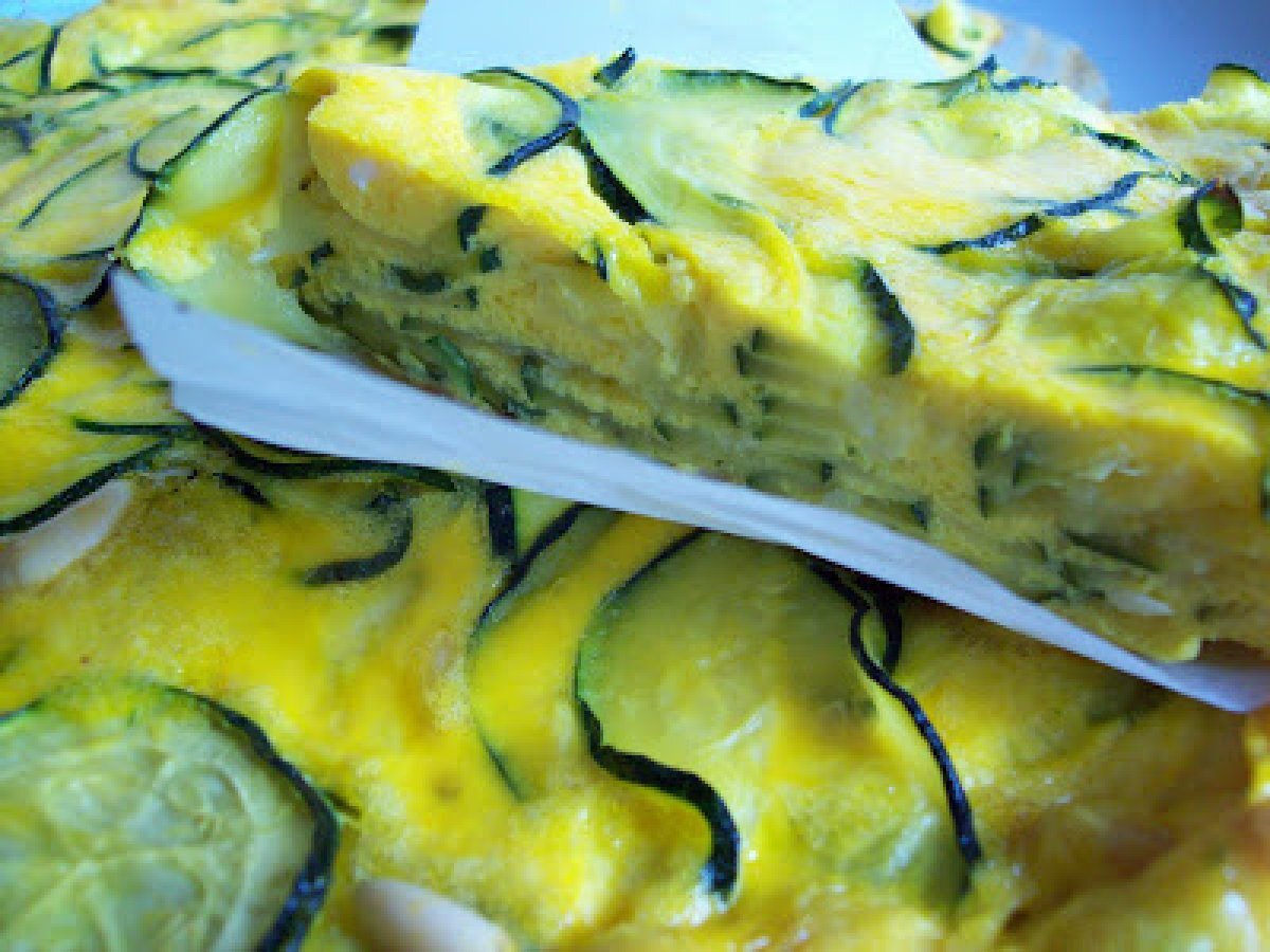 Sfiziosa Frittata di zucchine - foto 3