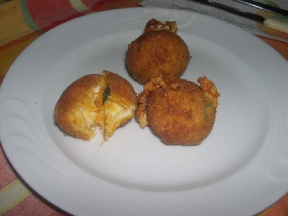 Sfiziose e veloci... Le Polpettine di Zucca e Scamorza affumicata