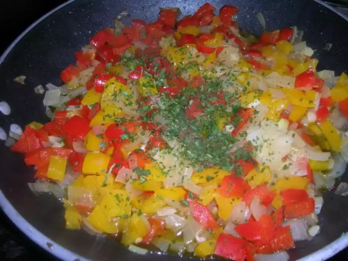 Sfiziosi involtini di pollo ai peperoni - foto 3