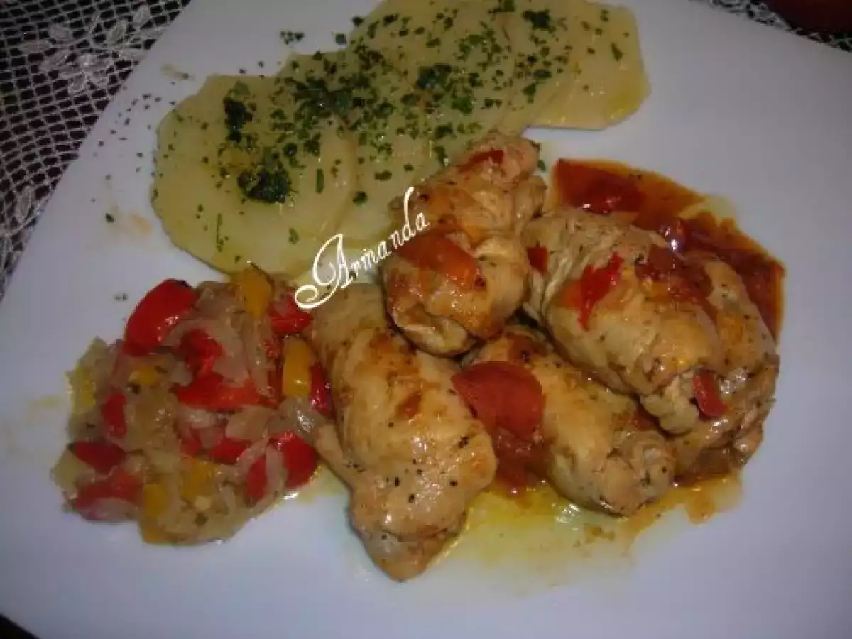 Sfiziosi involtini di pollo ai peperoni - foto 8
