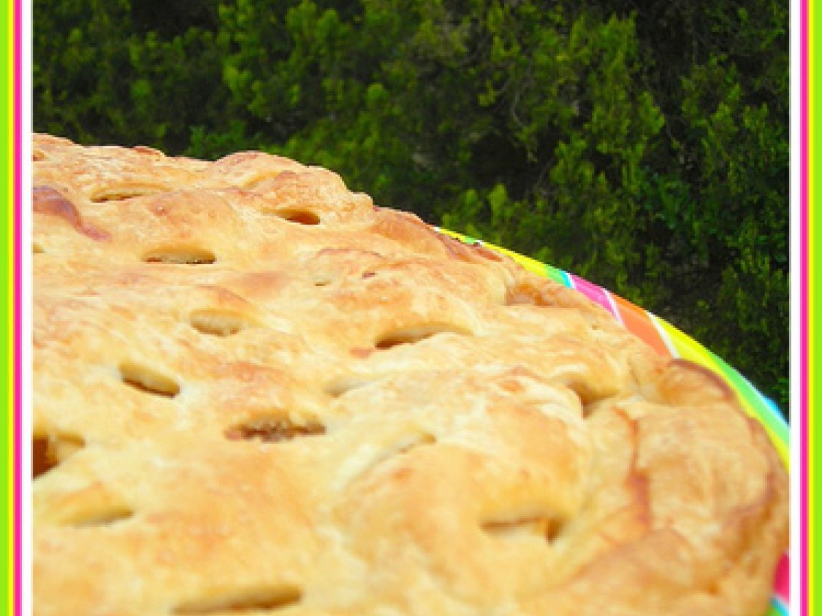 SFOGLIATA DI MELE, CONFETTURA DI PRUGNE E NOCCIOLE