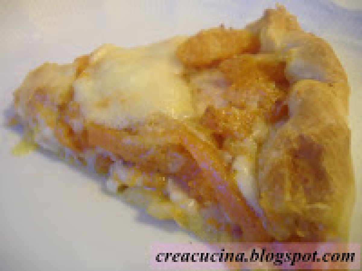 SFOGLIATA DI ZUCCA CON EMMENTHAL E PROSCIUTTO COTTO - foto 2