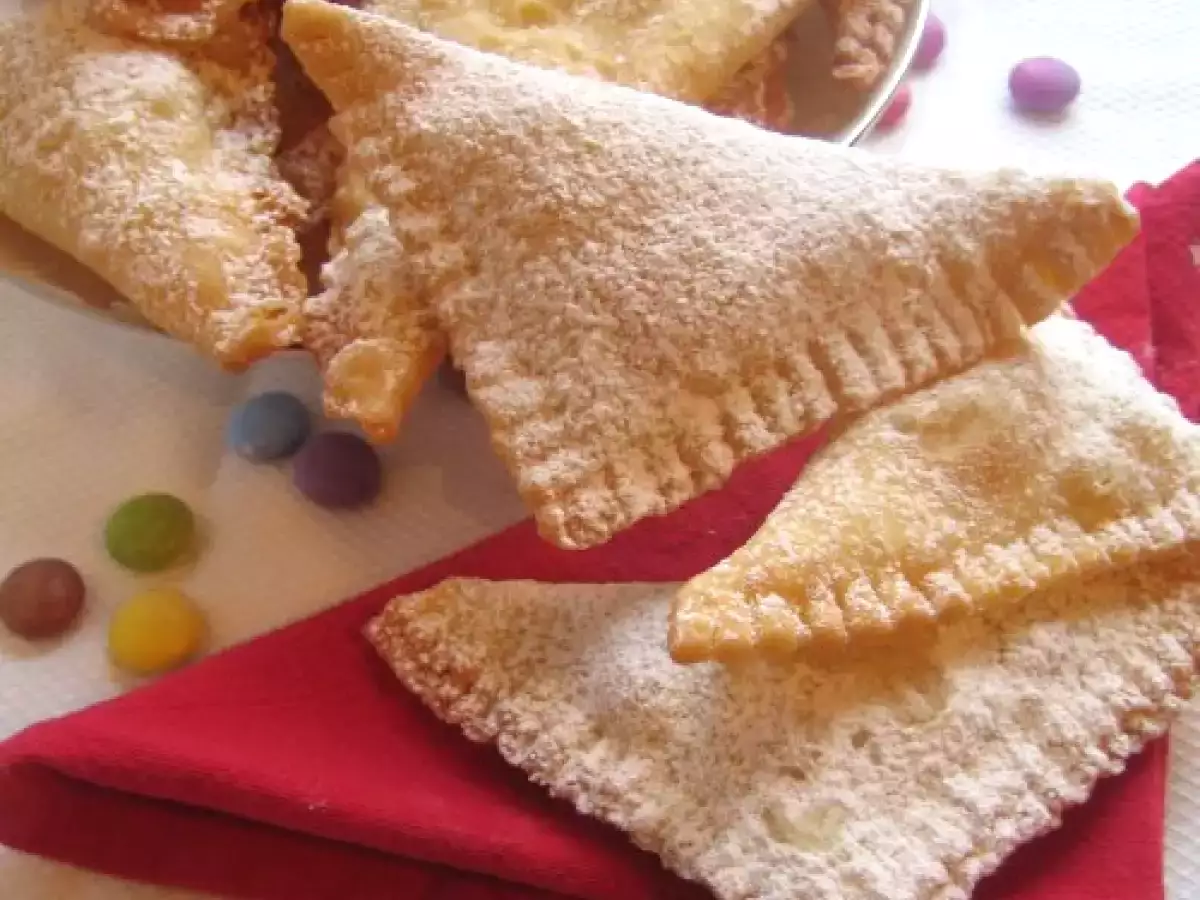 SFOGLIATELLE ALLA CREMA CHANTILLY secondo ?Dolcipensieri?