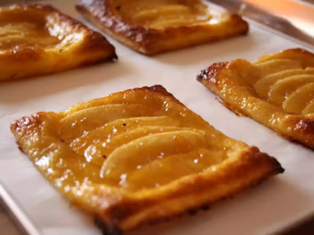 Sfogliatine alle mele e confettura di albicocca - foto 6