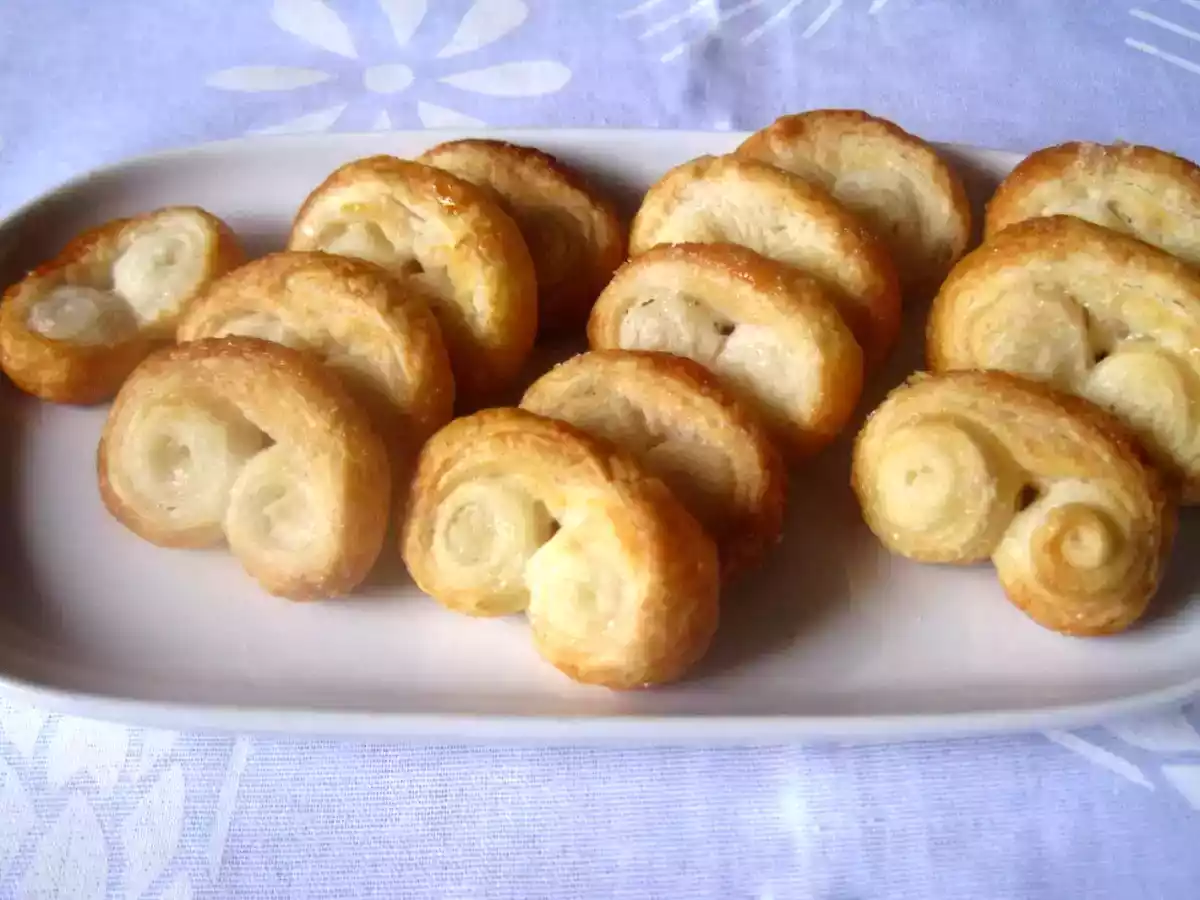 Sfogliatine di pasta sfoglia