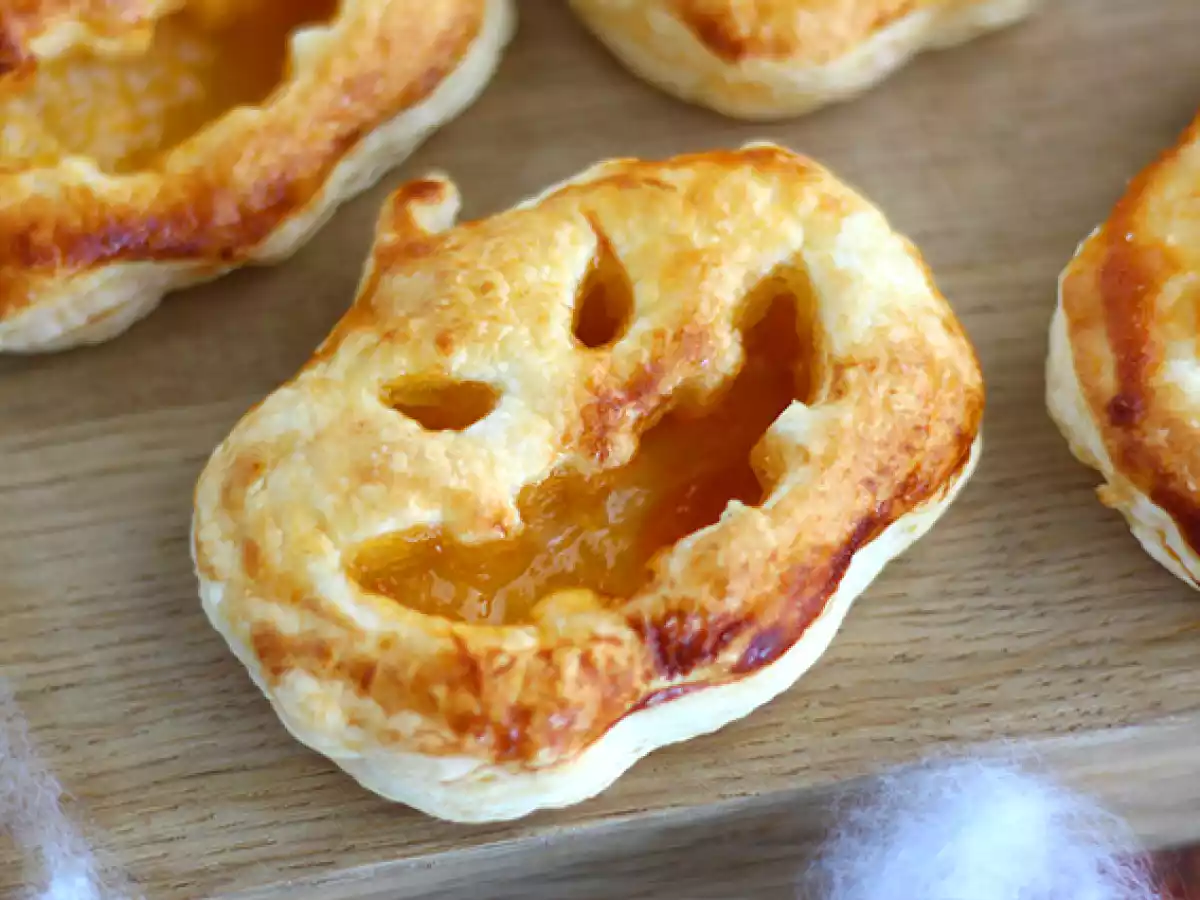 Sfogliatine zucca, la ricetta ideale per Halloween - foto 2