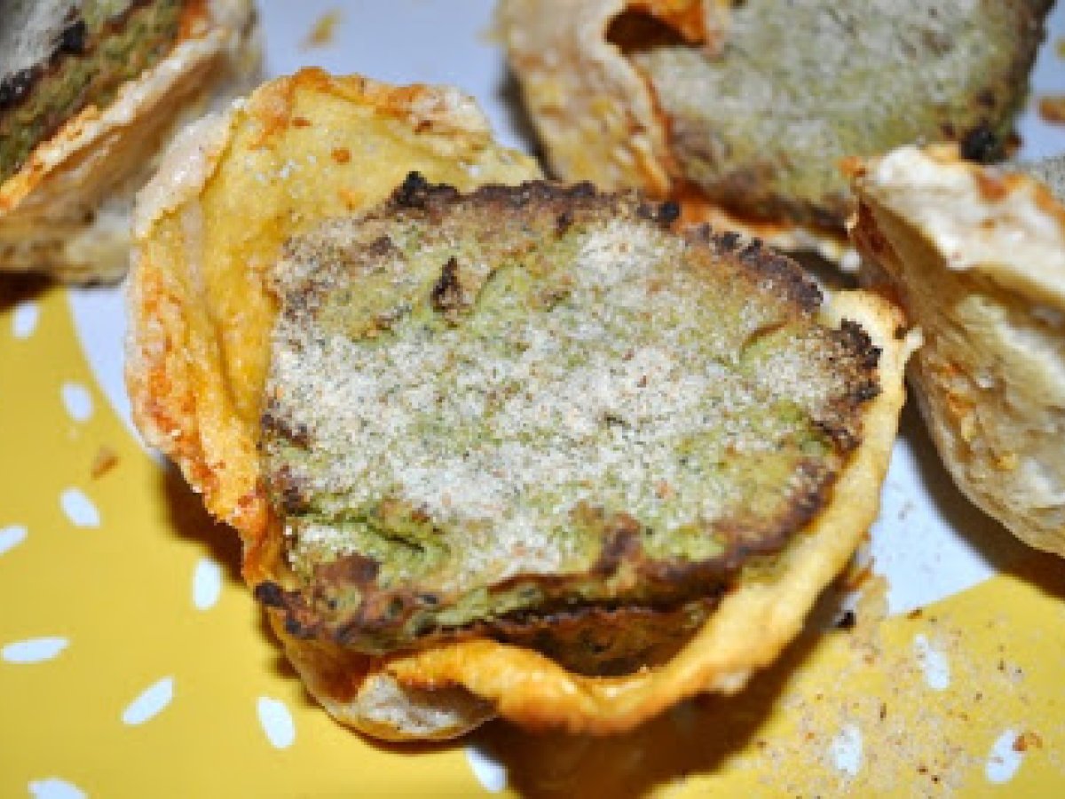 Sformatini di broccoli in cestini di parmigiano