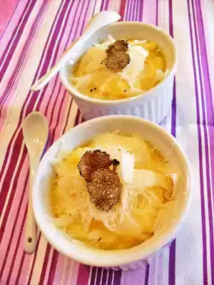 Sformatini di polenta e grana al tartufo