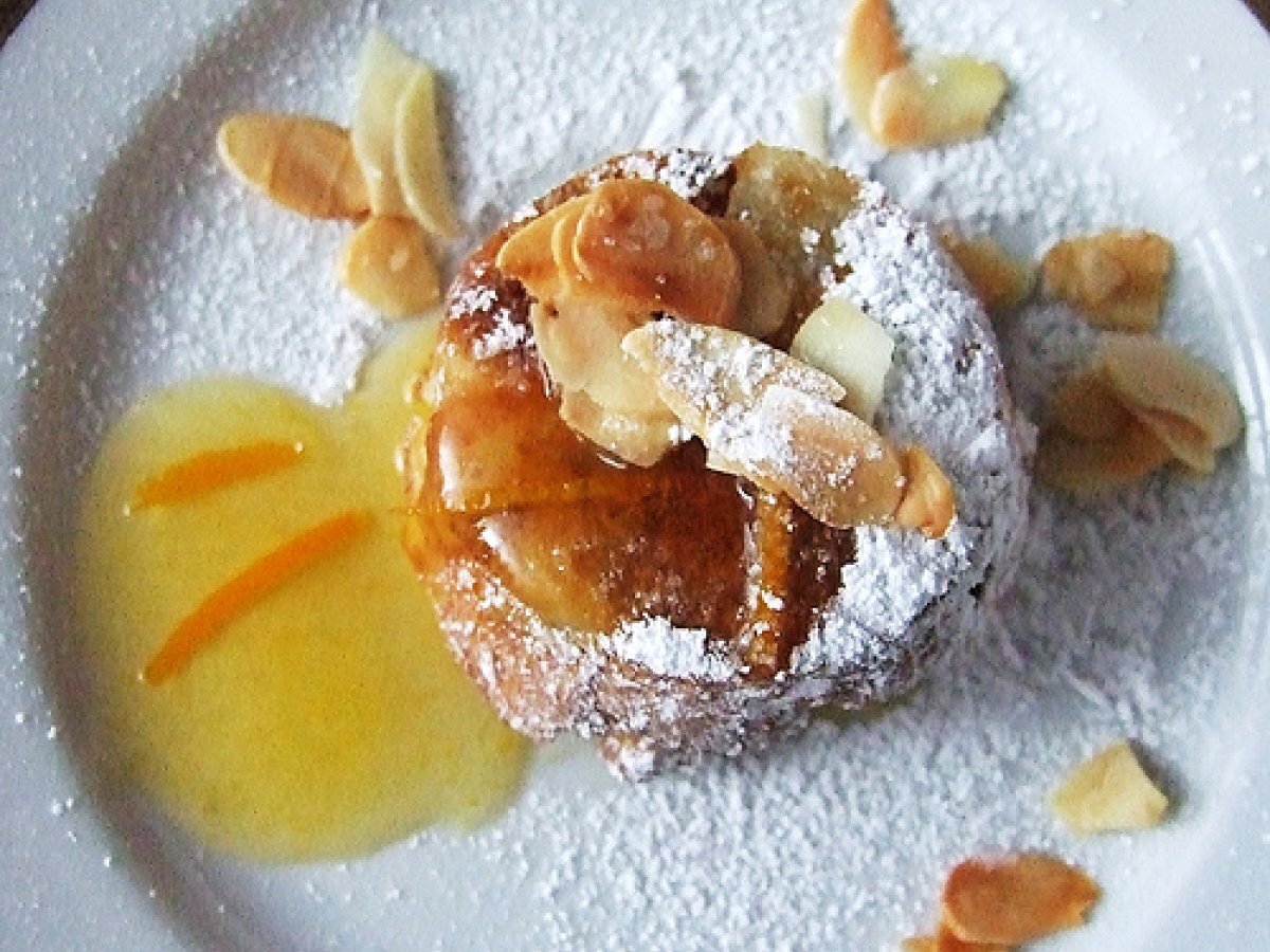 Sformatini soffici di pandoro e pere con salsa d'arancia: non il solito pandoro! - foto 2