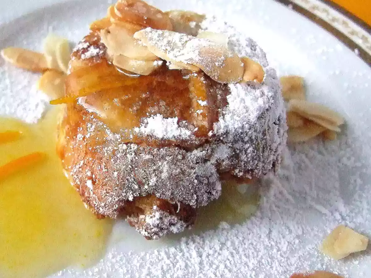 Sformatini soffici di pandoro e pere con salsa d'arancia: non il solito pandoro! - foto 3
