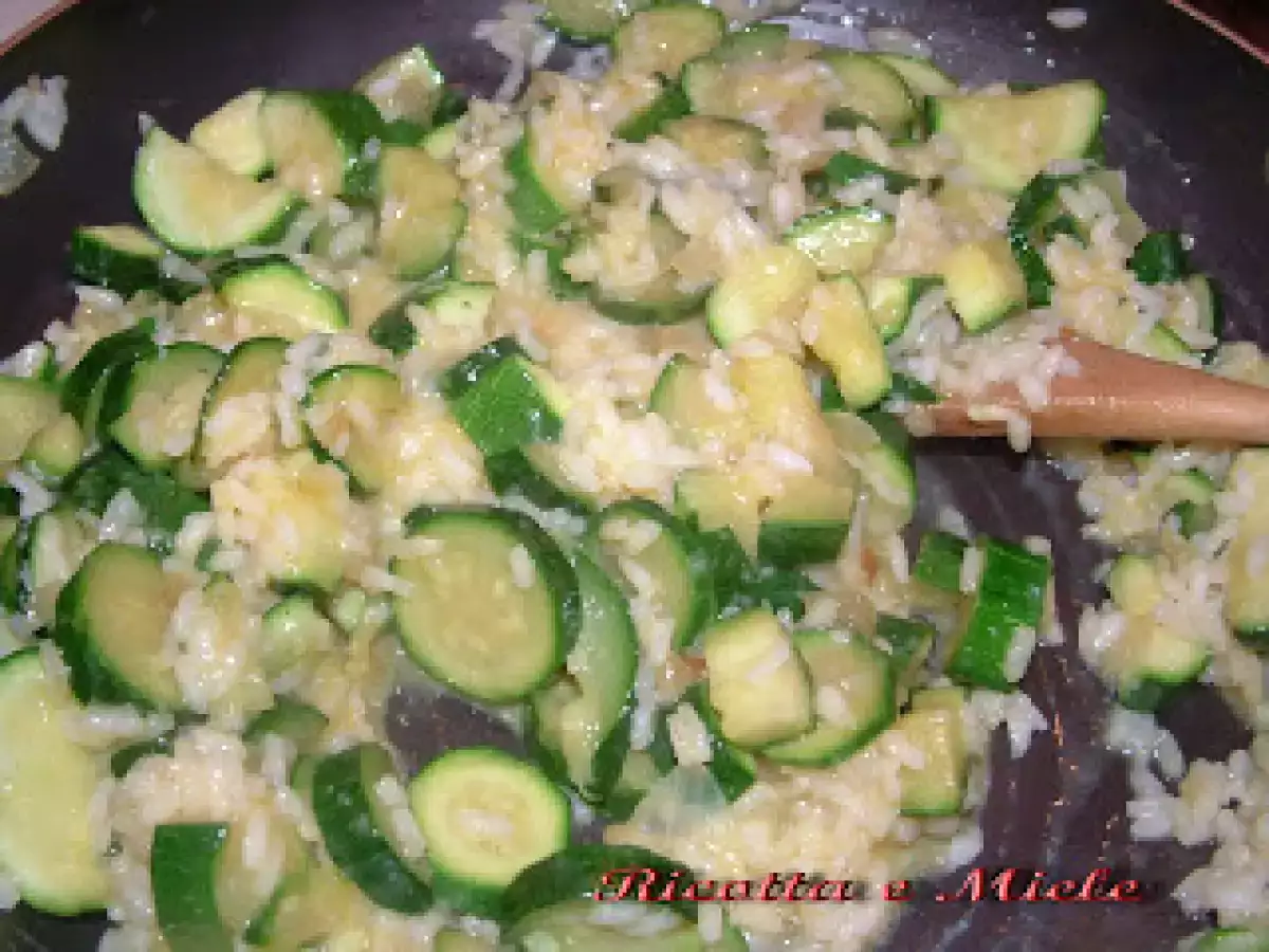 Simil torta salata di zucchine e riso di cotto e mangiato/Tarta de zapallitos y arroz - foto 3