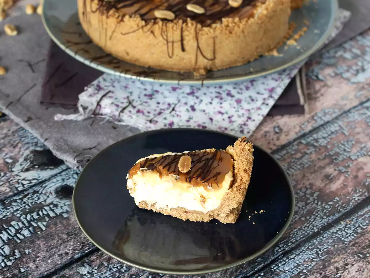 Snickers Cheesecake, un peccato di gola da provare subito! - foto 2