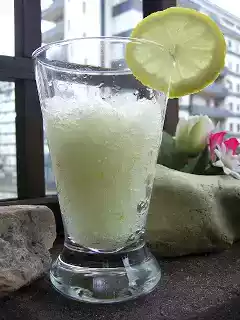 Sorbetto al limone facile facile