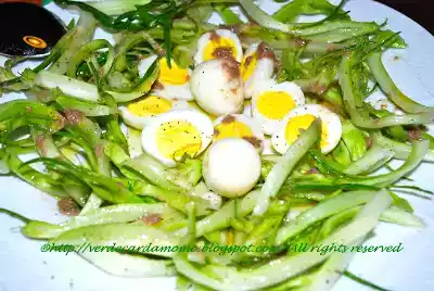 Sorprese di pasqua: insalata di puntarelle romane e uova di quaglia