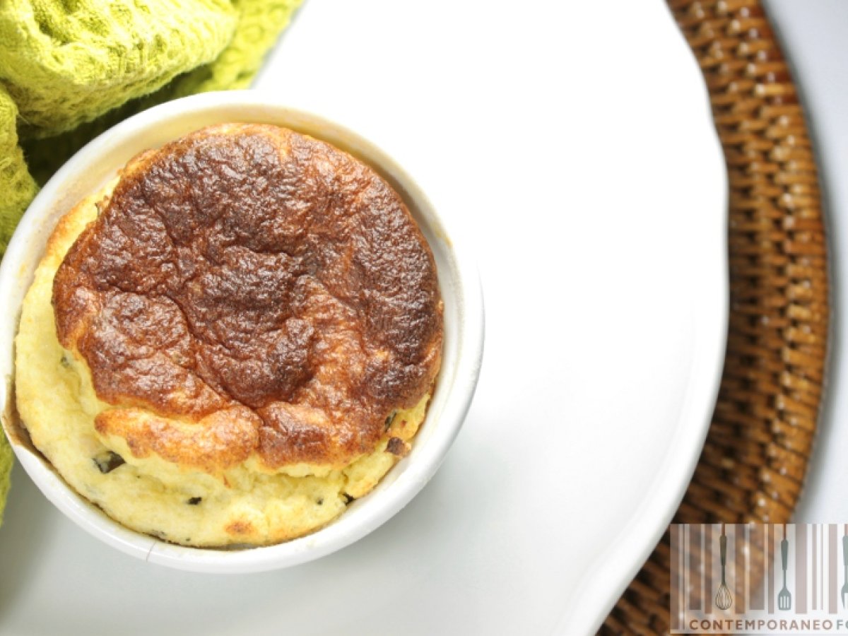 Soufflé di pollo al dragoncello