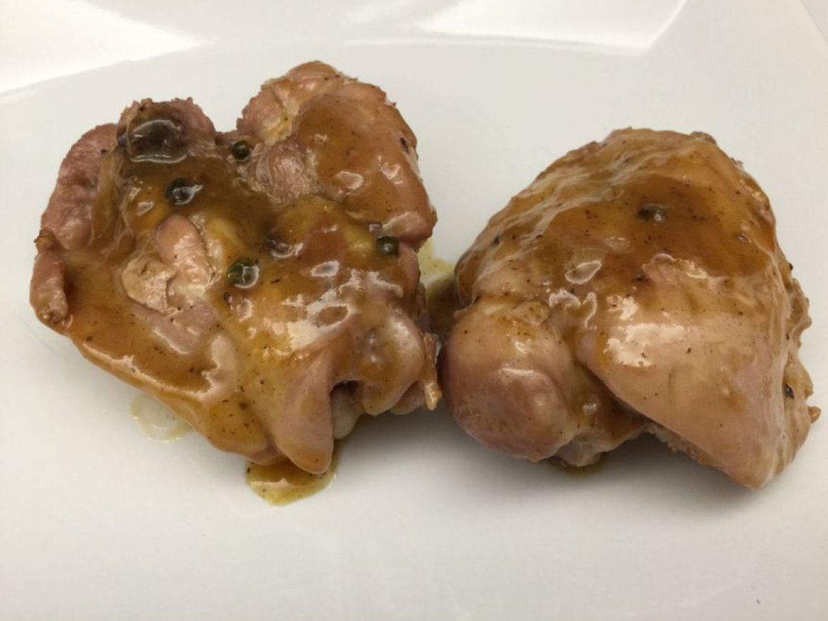 Sovra cosce di pollo al profumo d’arancia