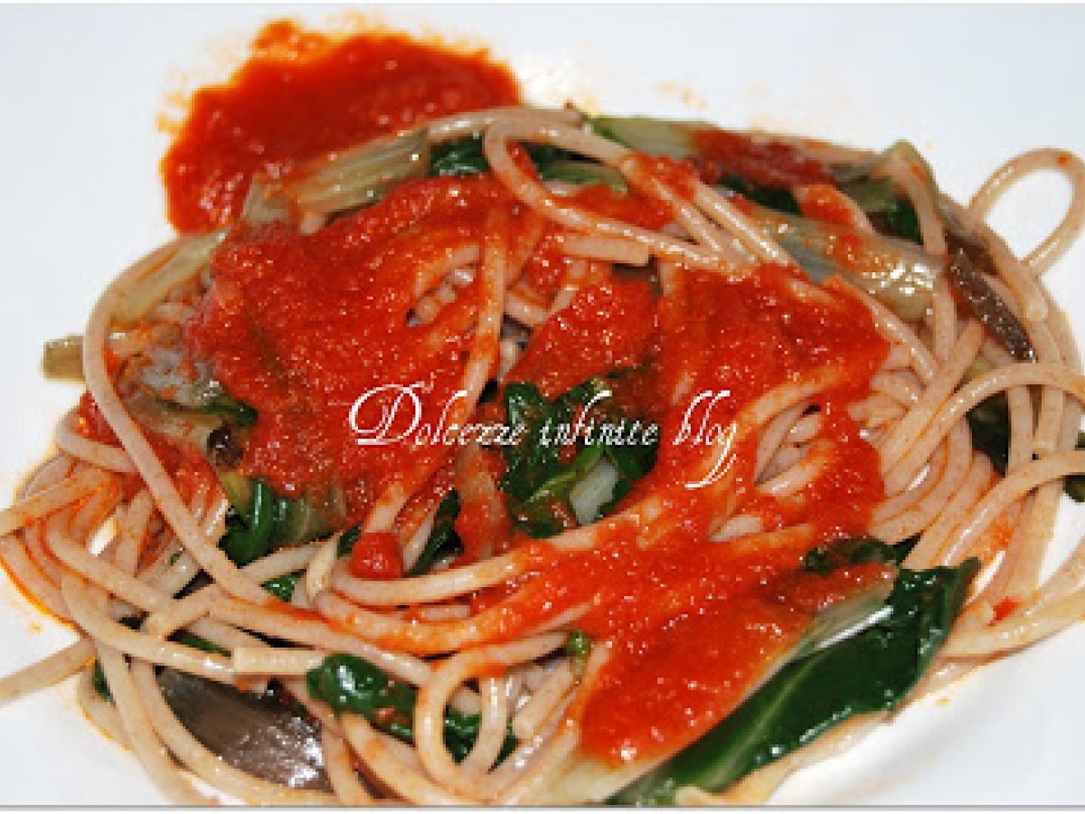 SPAGHETTI AL FARRO CON BIETOLE E SUGO DI POMODORO - foto 2