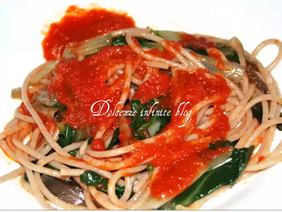 SPAGHETTI AL FARRO CON BIETOLE E SUGO DI POMODORO - foto 2