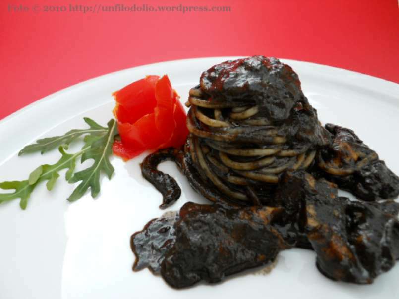 Spaghetti al nero di seppia, foto 1