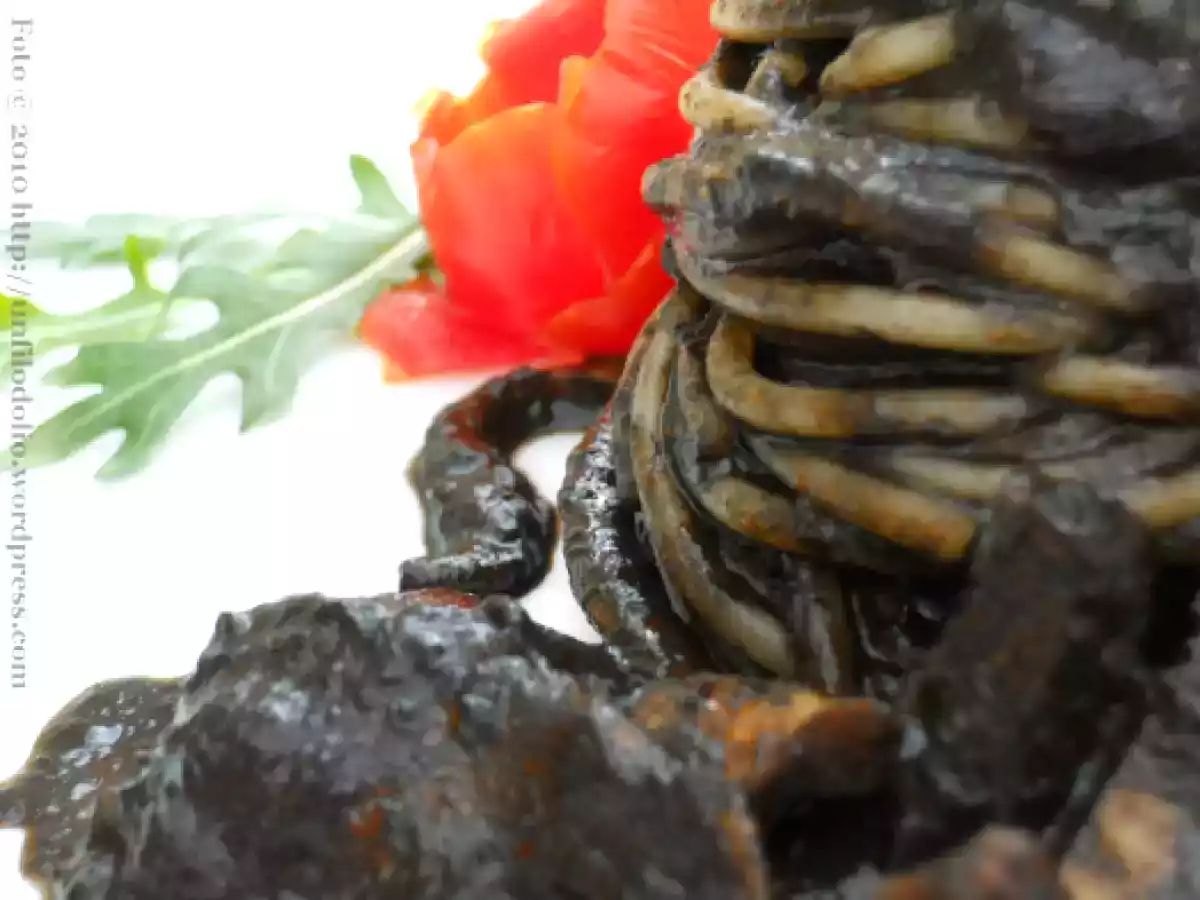 Spaghetti al nero di seppia - foto 3