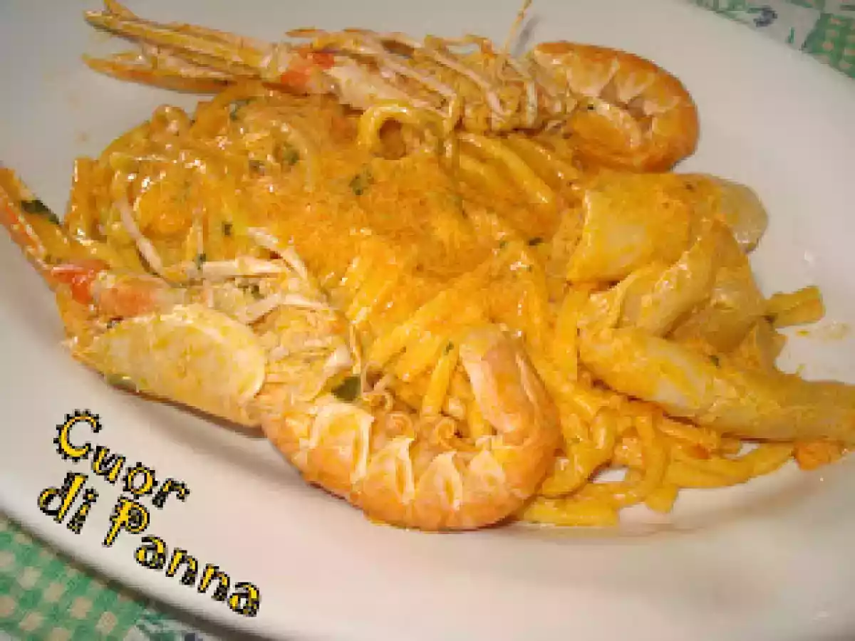 Spaghetti alla chitarra agli scampi rosè