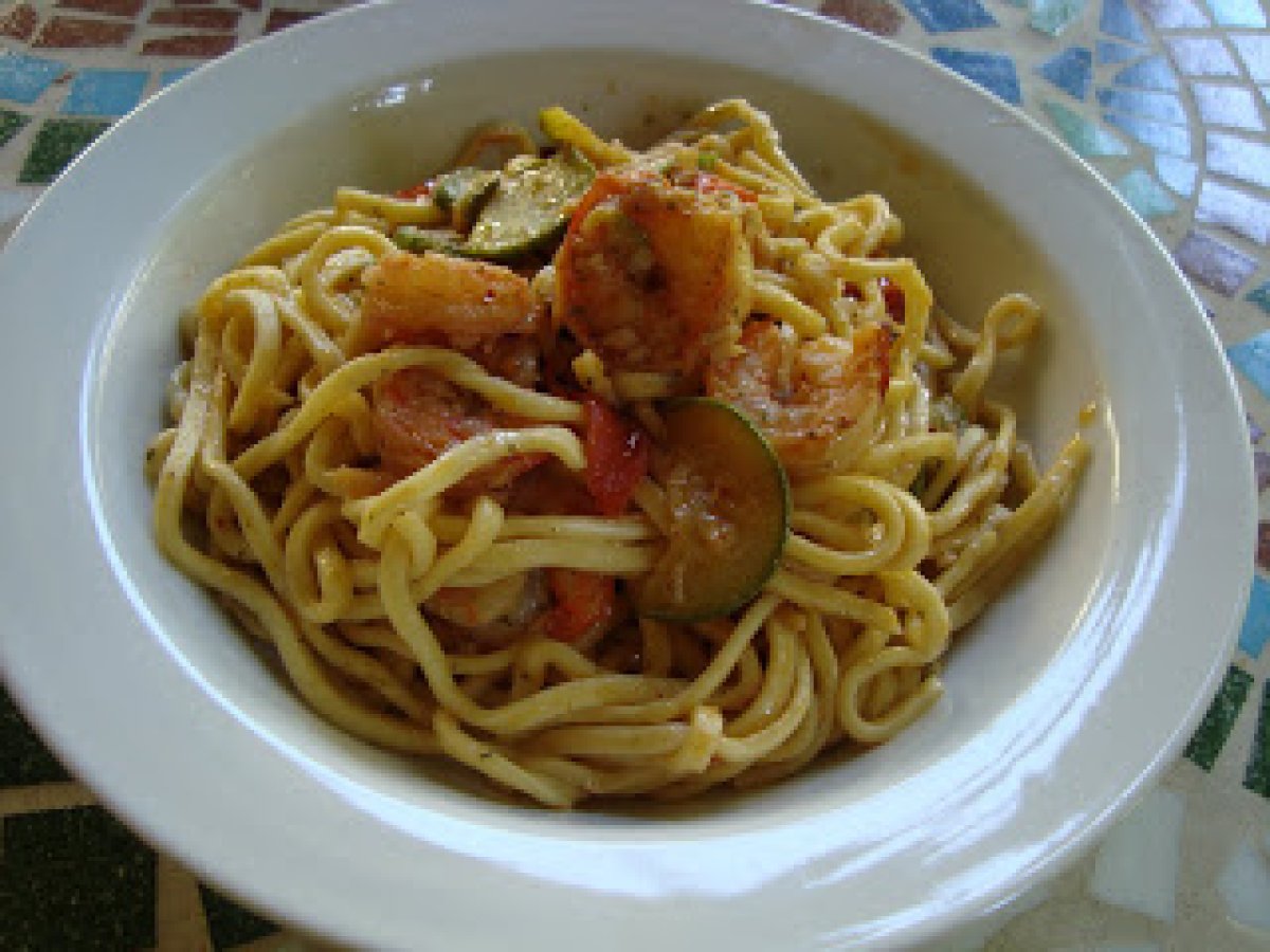 Spaghetti alla chitarra con gamberi e ginseng