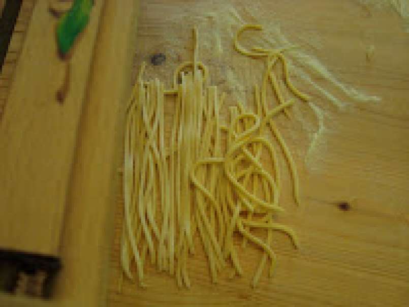 Spaghetti alla chitarra con gamberi e ginseng - foto 12