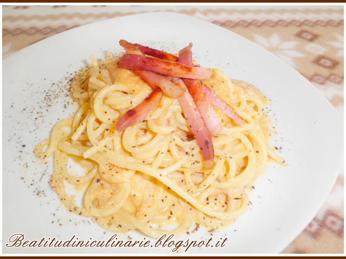 Spaghetti alla crema di zucca e speck
