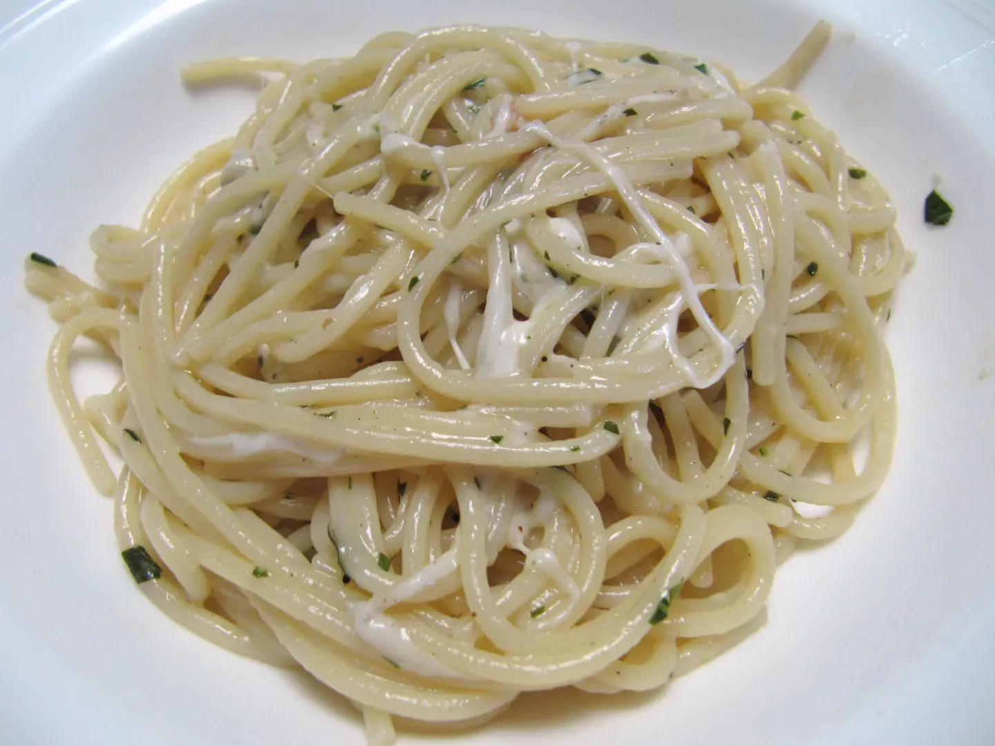 Spaghetti alla mozzarella - Ricetta Petitchef