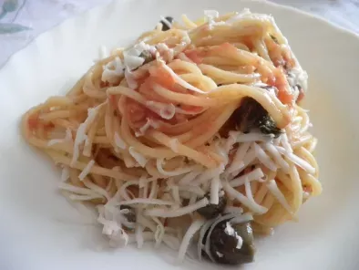 Spaghetti alla puttanesca a crudo con cacioricotta - foto 2