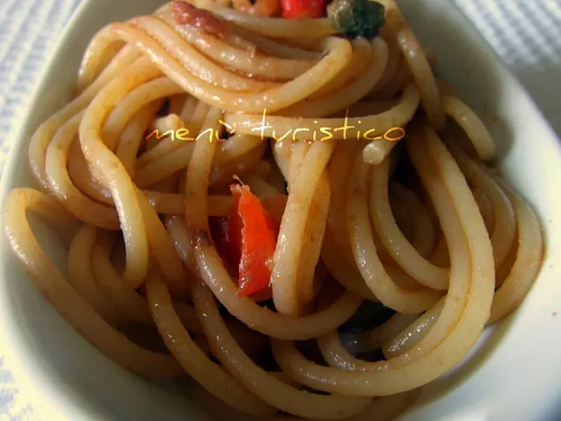 Spaghetti alle acciughe sotto sale, foto 2