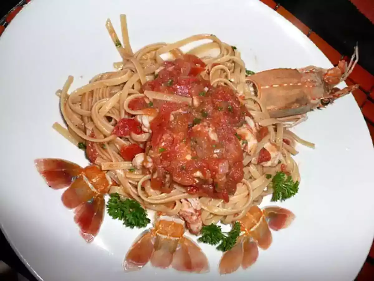 Spaghetti alle aragostelle