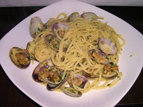 Spaghetti alle vongole veraci