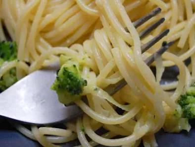 Spaghetti broccoli e camembert, foto 2