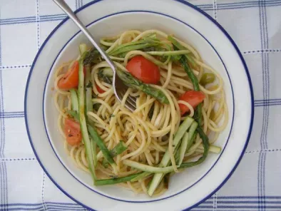 Spaghetti con Asparagi (Umbria) _ Spagetti spàrgàval