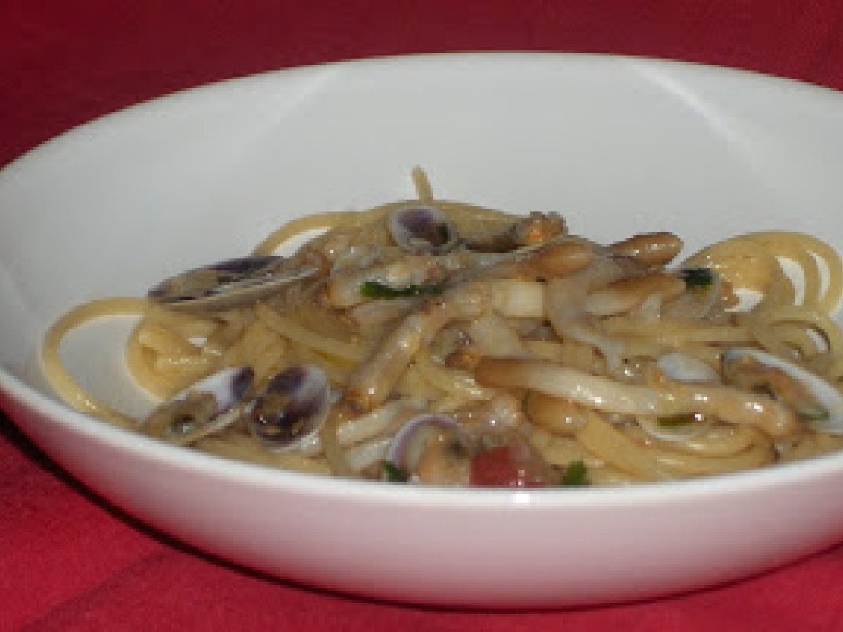 Spaghetti con cannolicchi e telline