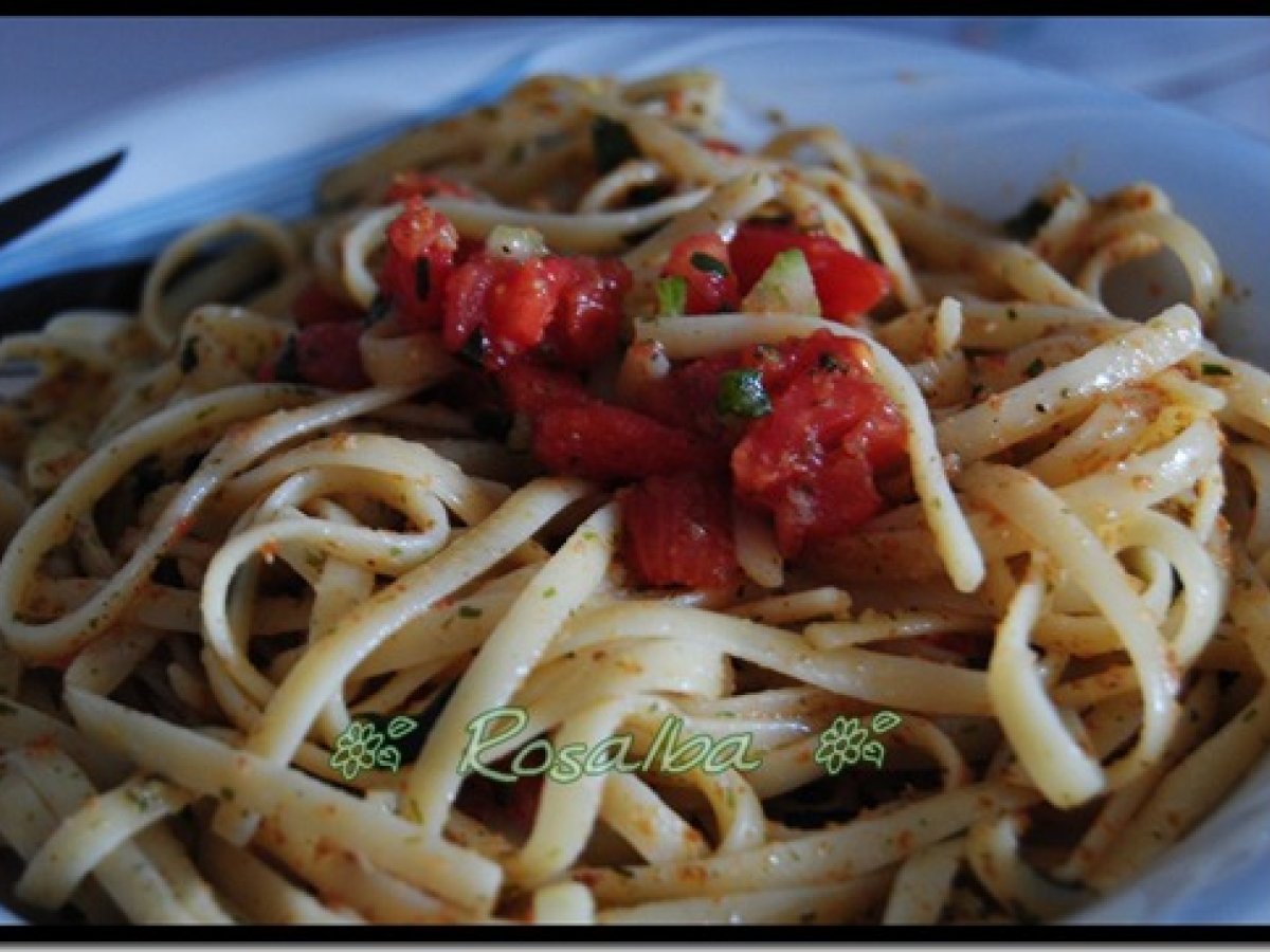 Spaghetti con erbe, limone e bottarga - foto 2