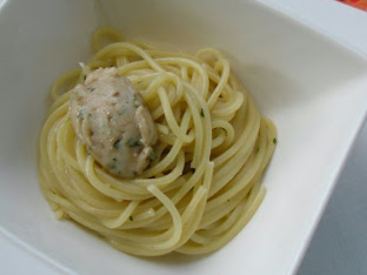 Spaghetti con le vongole a-mare