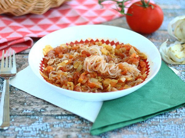 Spaghetti di konjac alla provenzale Spaghetti di konjac alla provenzale