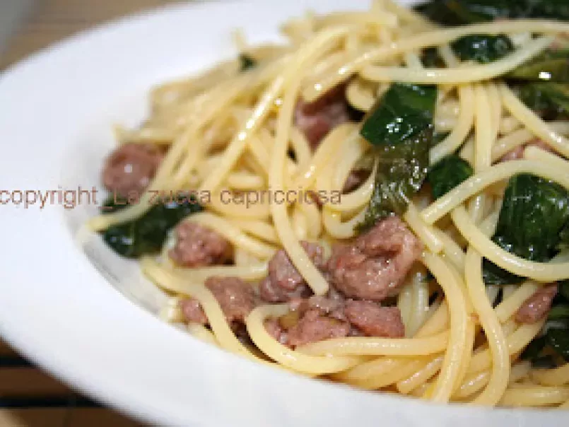 Spaghetti di mais con radicchio verde e salsiccia, foto 2