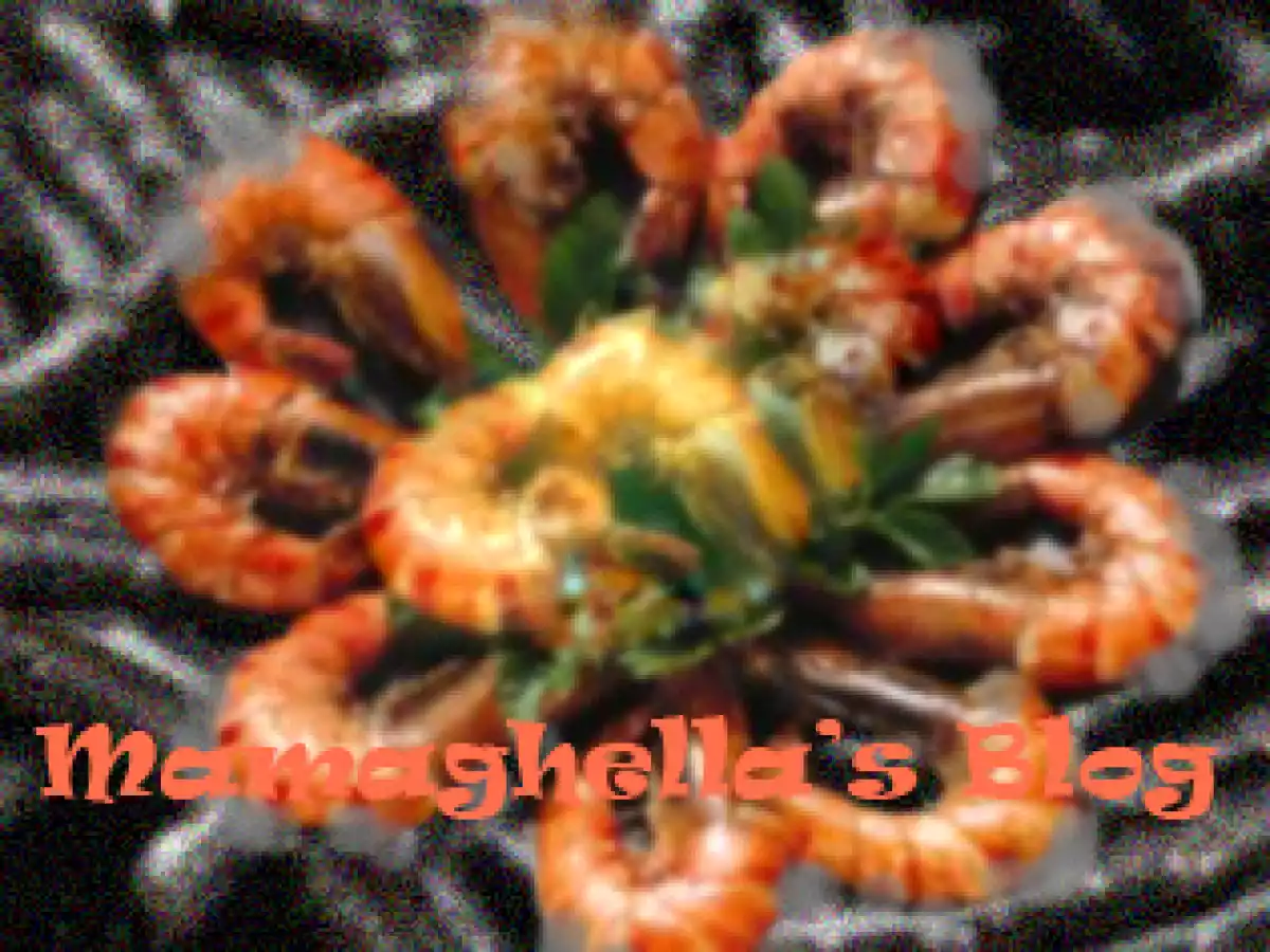 SPAGHETTI NERI AGLI SCAMPI