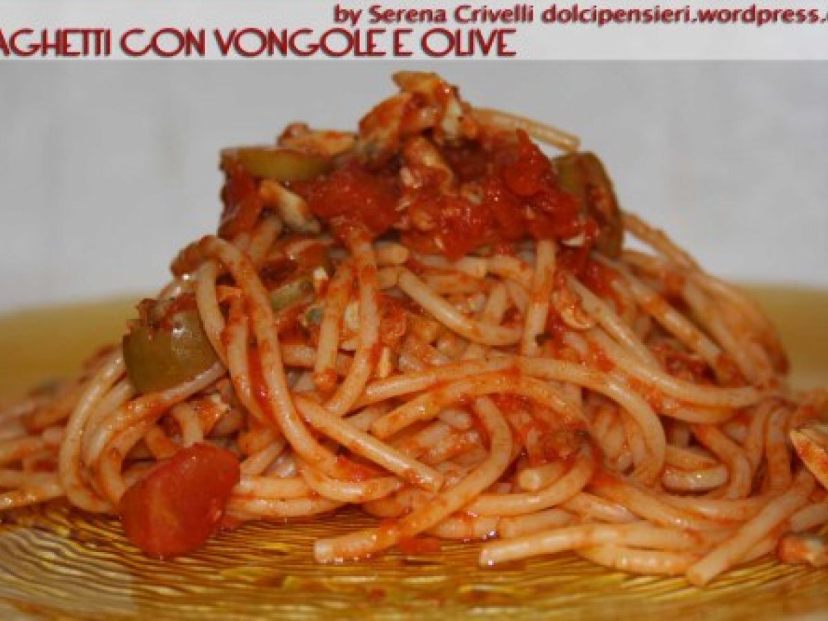 Spaghetti vongole e olive - foto 3