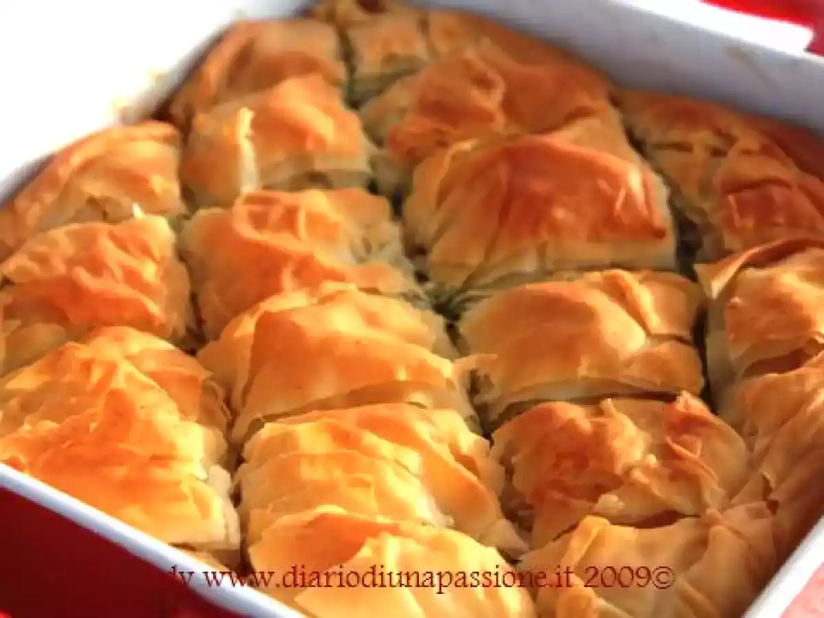 Spanakopita aka torta salata con spinaci e feta - foto 3